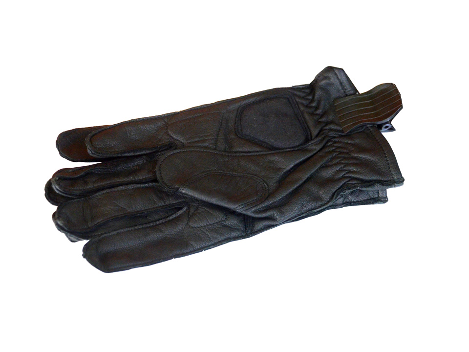Glove View 2